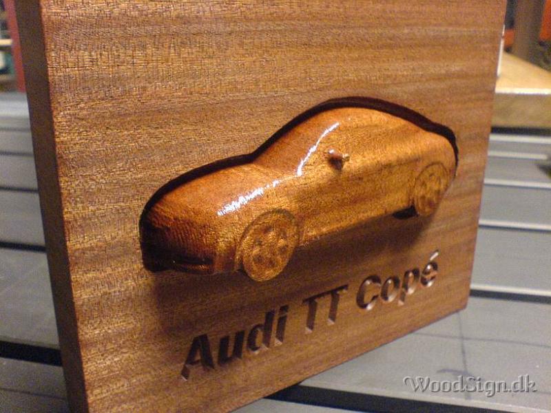 Audi TT.JPG